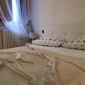  Apartment Ca' Degli Sposi Italy