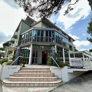 Rivaverde Hotel apartamentowy